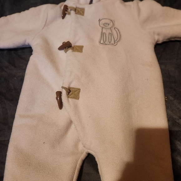 Infant fuzzy snow suit - Picture 2 of 6